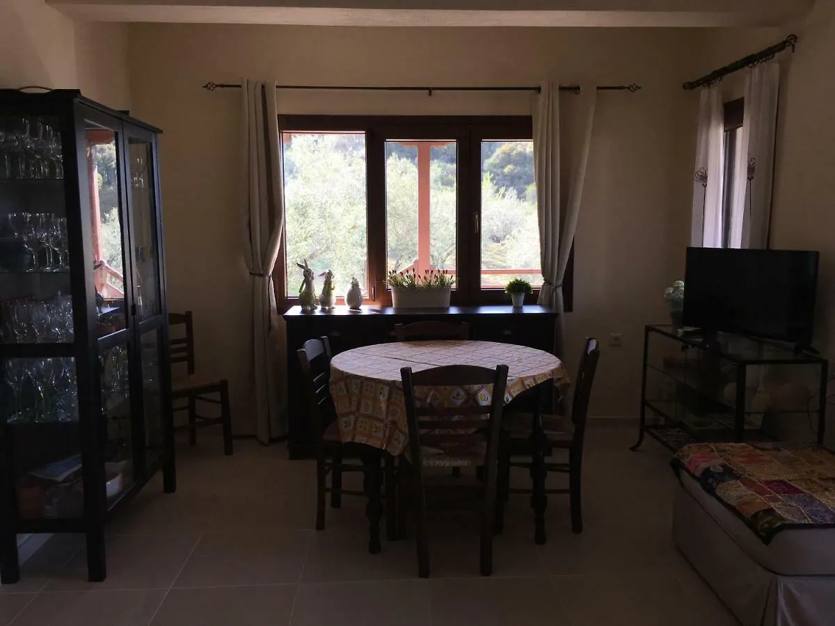 Athinaios Porto Klisouri Villa Jeriszósz