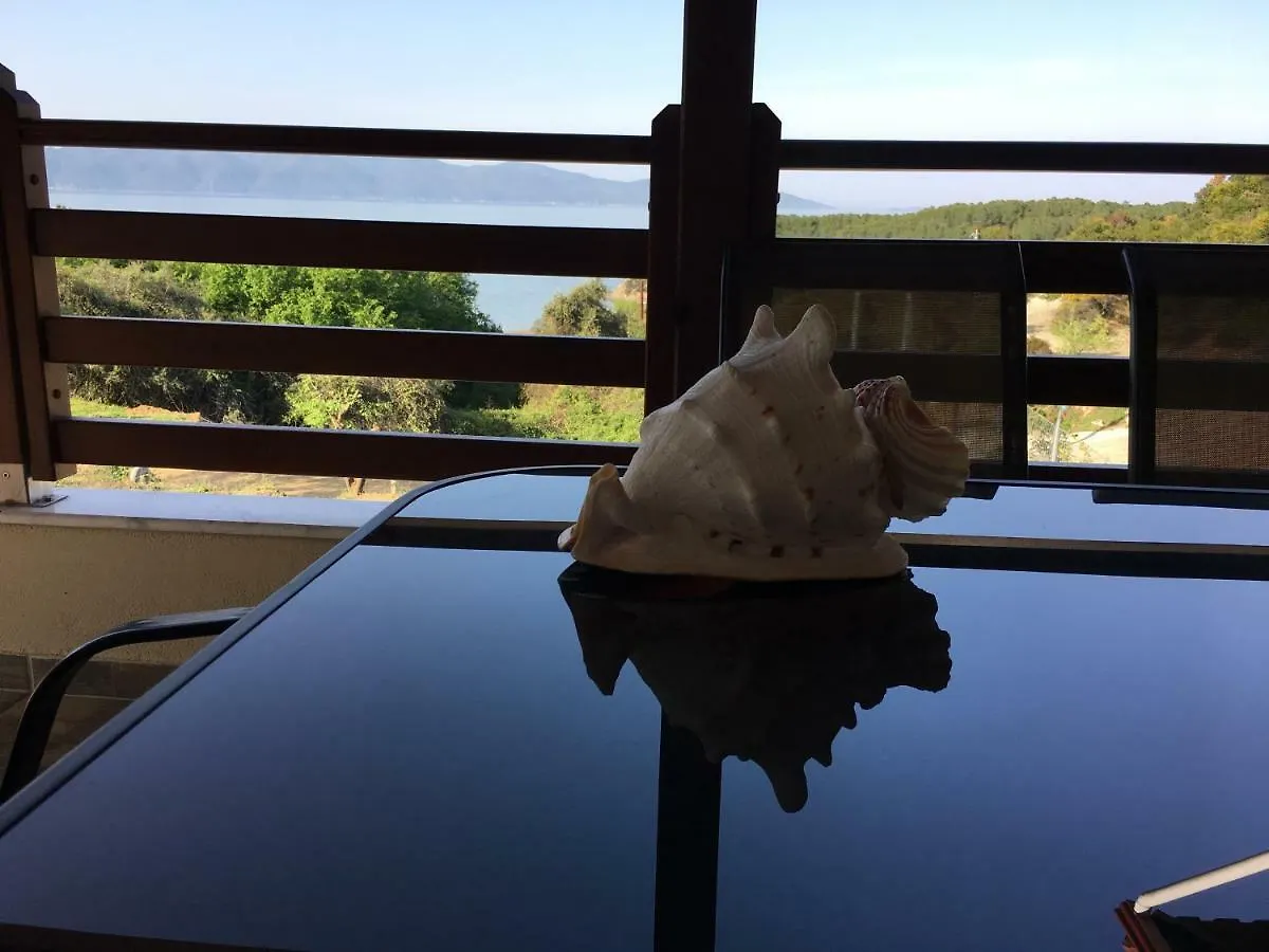 Athinaios Porto Klisouri Villa إيريسوس اليونان